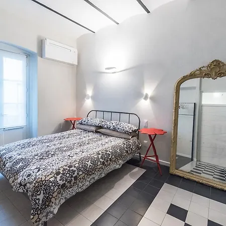 شقة Finalborgo Interno3 *
